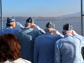 WWII Vets Salute